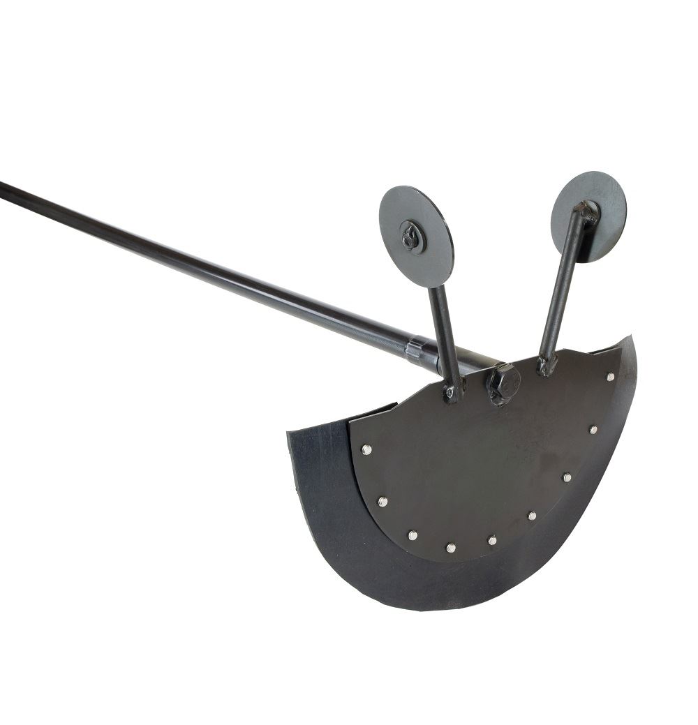 Large wheeled pipe scraper