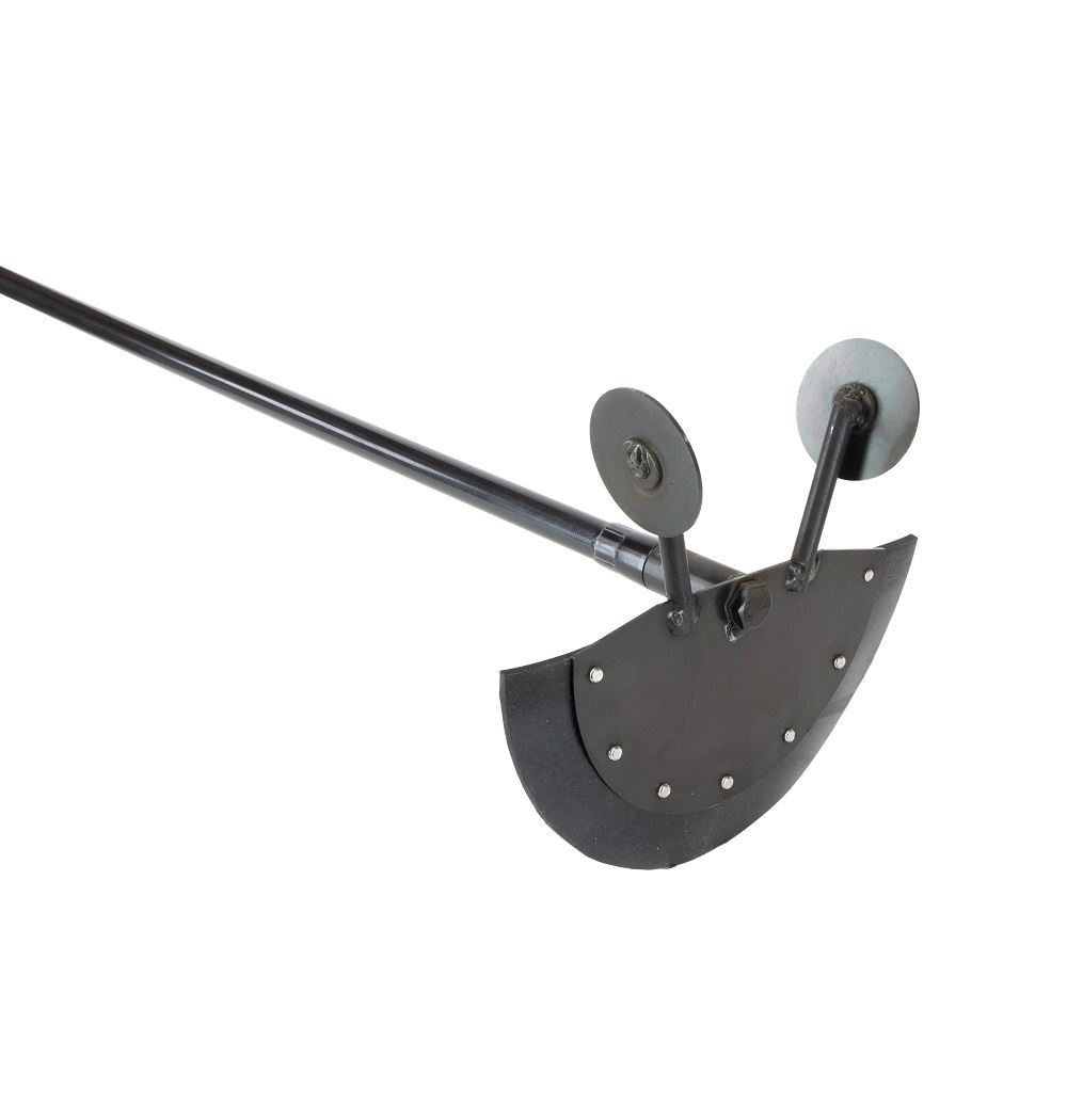 Medium wheeled pipe scraper